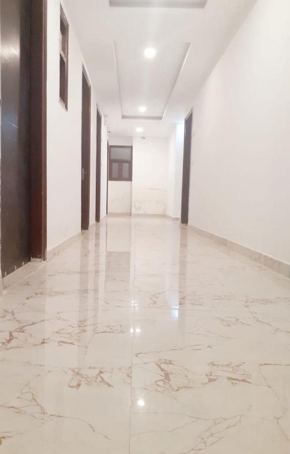 Hotel The Westend Green New Delhi Exterior foto